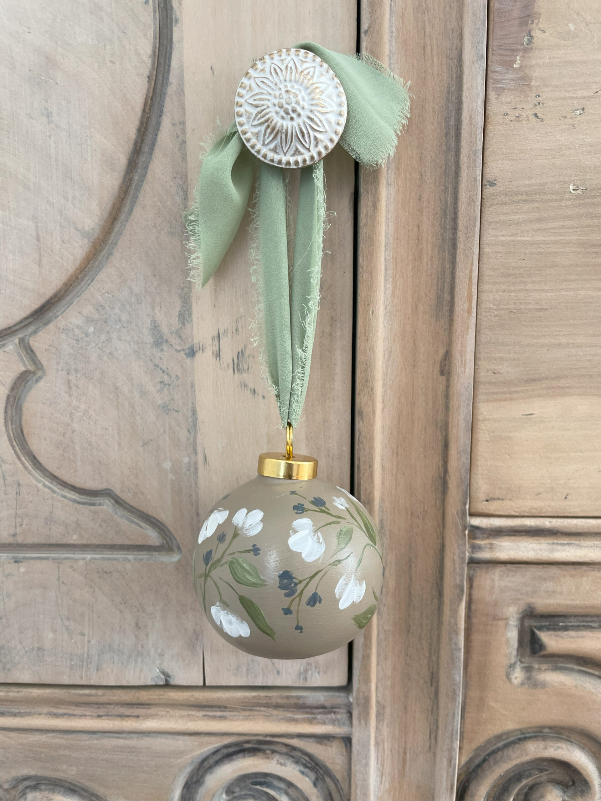 Christmas Ornament III - Mercy Pattern in Toffee